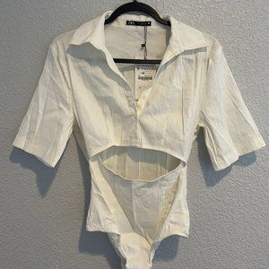 NWT - Zara Off white strechy body suit